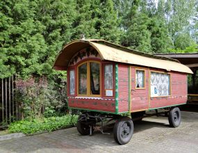 020613 gypsy wagon in the museum in pilaszkow - 04